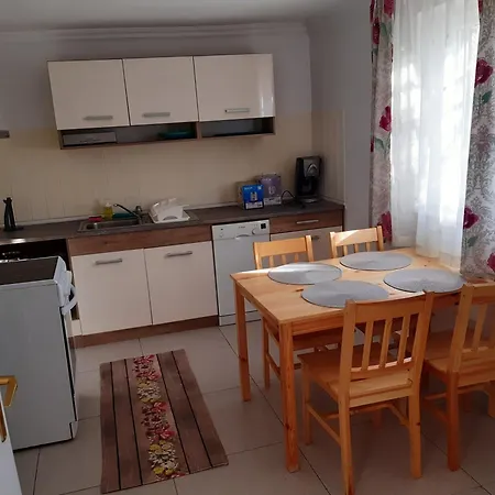 Forras Vendeghaz
